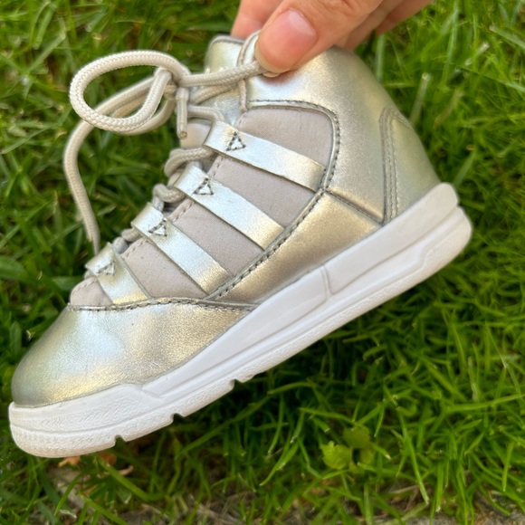 Nike Air Jordan Jordan Max Aura SE Toddler “Silver” Size 7c - Picture 7 of 10